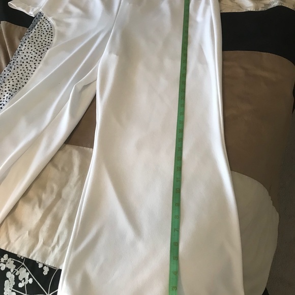 Country Glam, Ladies, White, One Shoulder, Crystal Embellished, Jumpsuit. XL - Picture 9 of 15